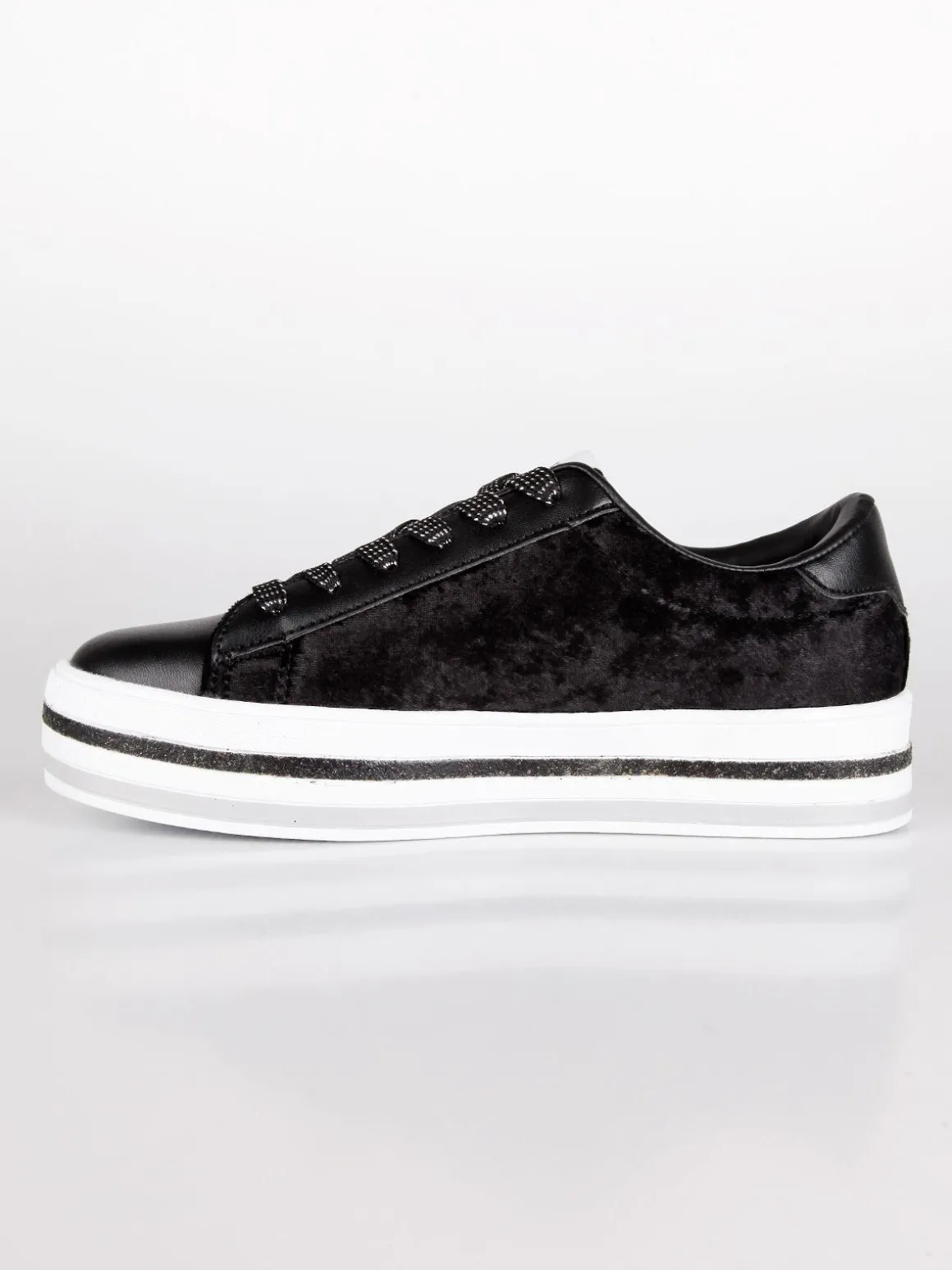 Sweet Years Sneakers nere in velluto