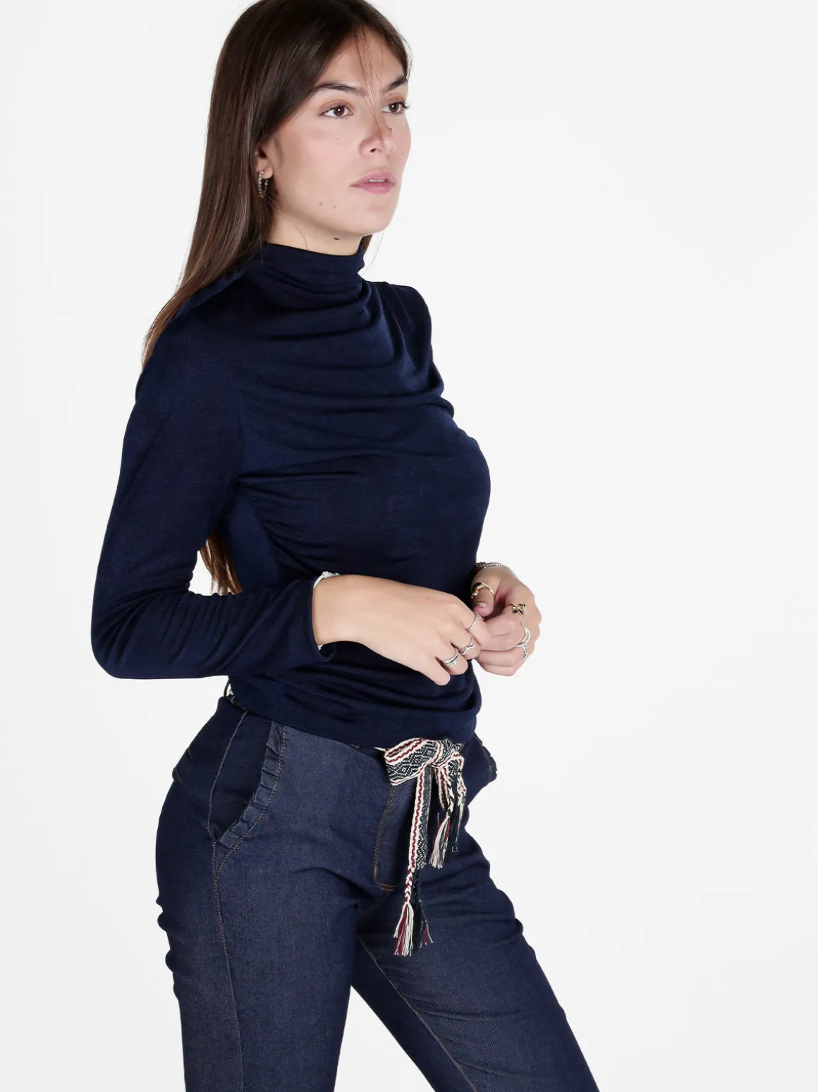 Unique Maglia donna accollata a maniche lunghe