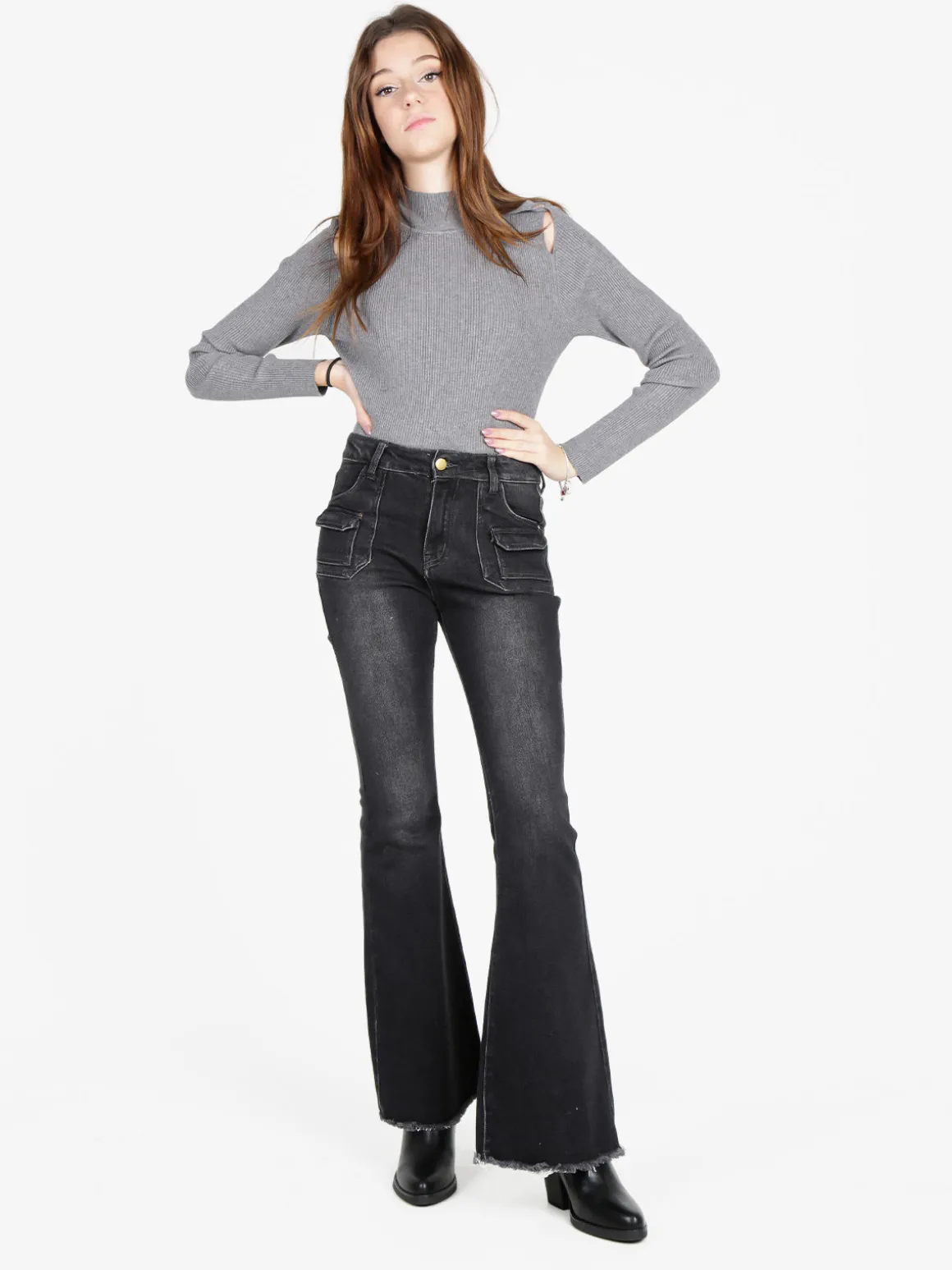 Vale Denim Jeans donna con tasche in vita e finale a zampa sfrangiato