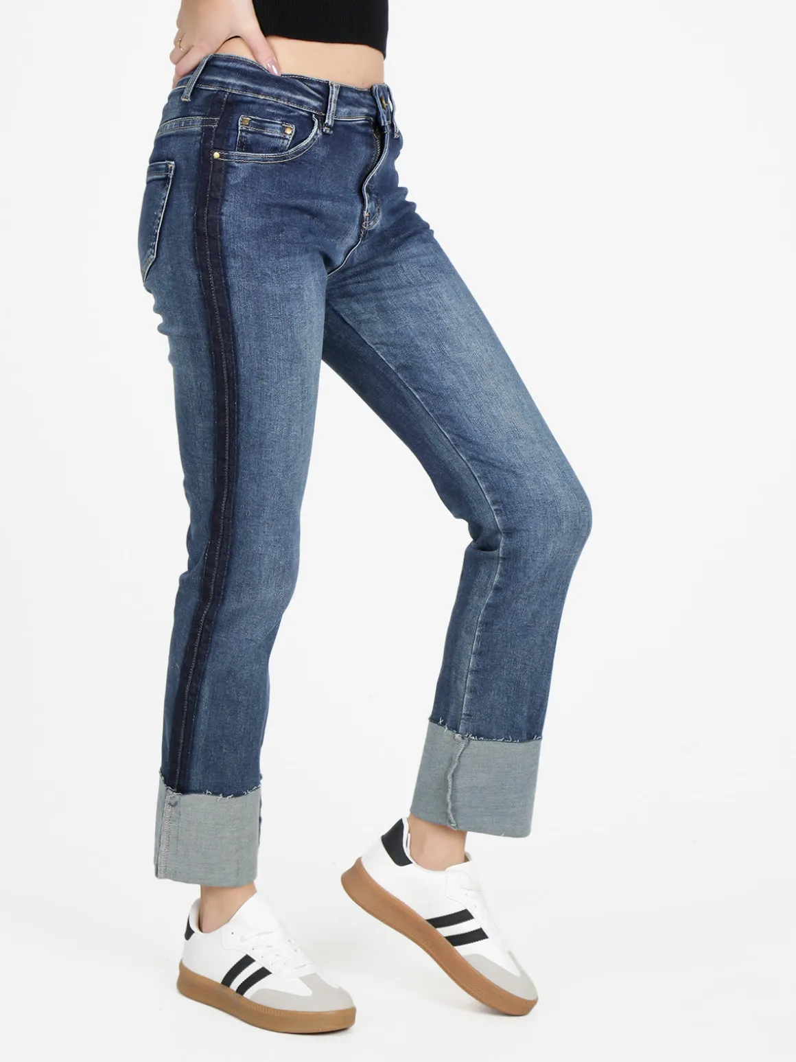 Vale Denim Jeans donna slim fit con maxi risvolto