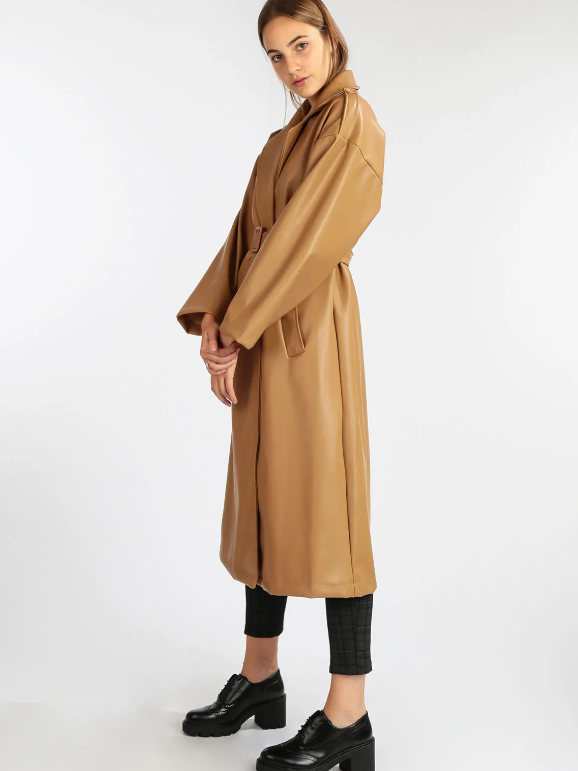 Vanita Trench lungo in ecopelle