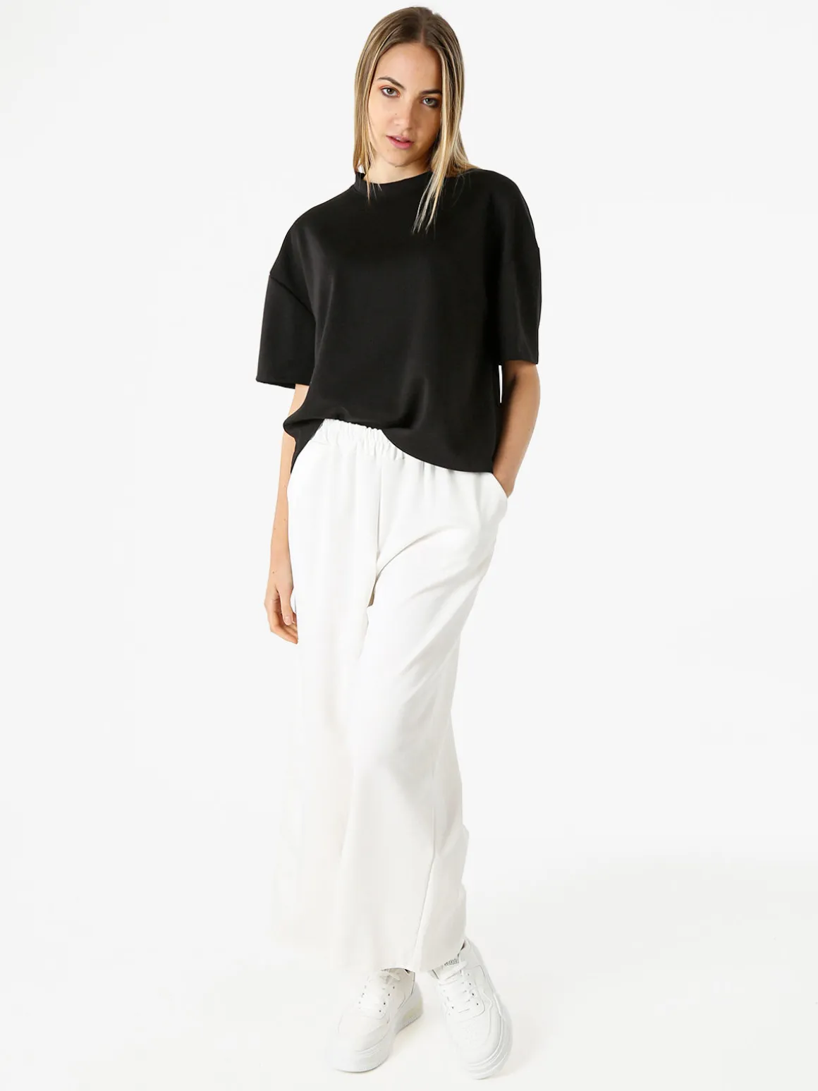 Vanita T-shirt donna oversize in felpa - nero