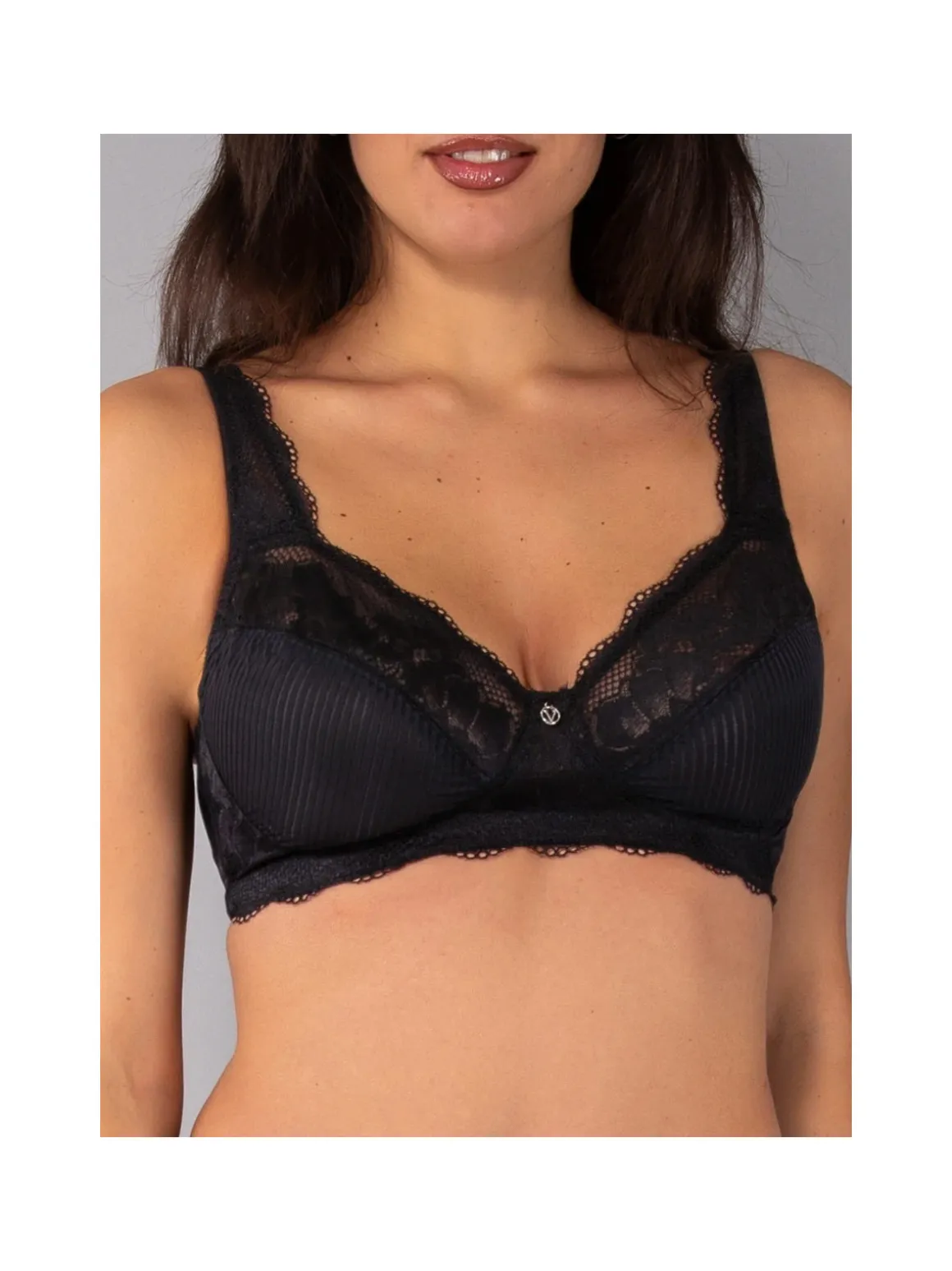 Verde Veronica AR10 Reggiseno preformato con pizzo senza ferretto coppa C - nero
