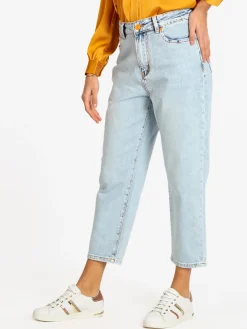 Wiya Jeans modello boyfriend da donna
