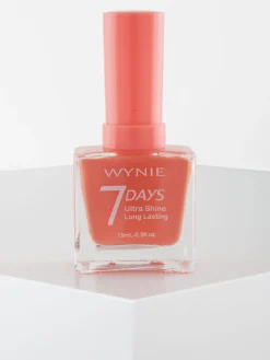 Wynie Cosmetics Smalto unghie a lunga durata