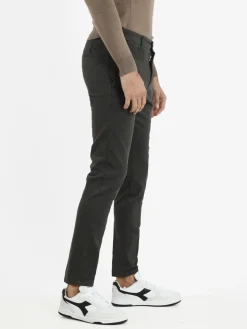 X-Cape Pantaloni casual da uomo slim fit