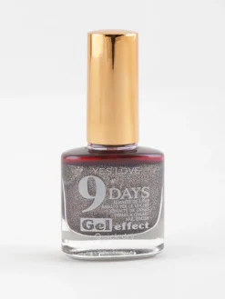 Yes Love Cosmetics Smalto 9 days effetto gel asciugatura rapida