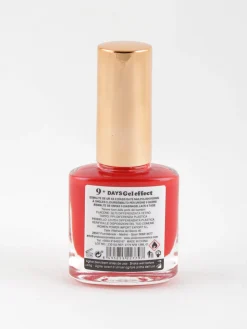 Yes Love Cosmetics Smalto 9 days effetto gel ad asciugatura rapida