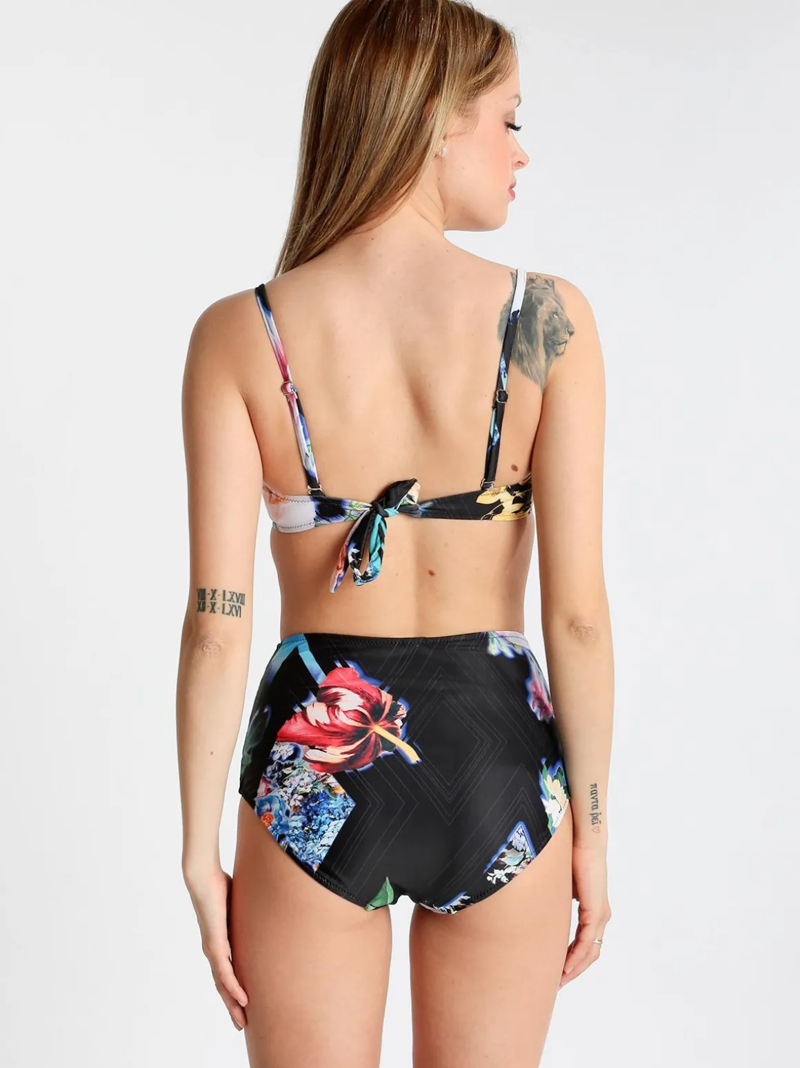 Y&M Bikini a fascia con slip a vita alta